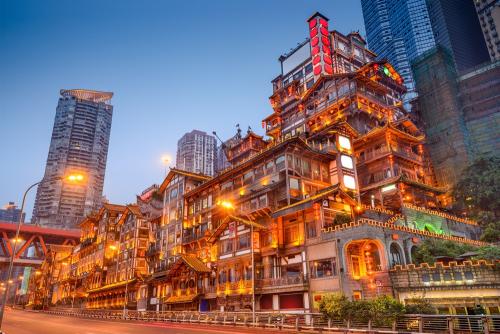 hong-nhai-dong-dem-lung-linh-tour-trung-khanh-haidangtravel