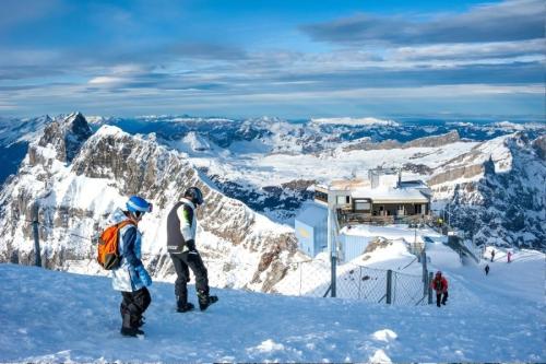 Nui tuyet Titlis Thuy Sy vinh cuu cung HAIDANGTRAVEL